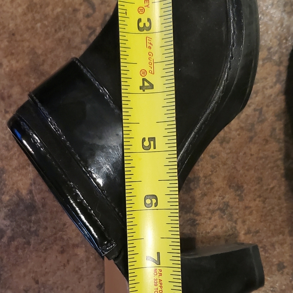 ** SOLD ** Leather/suede clogs/mules - I Love Comfort " Suzanne" - fit big - EUC - Picture 10 of 10